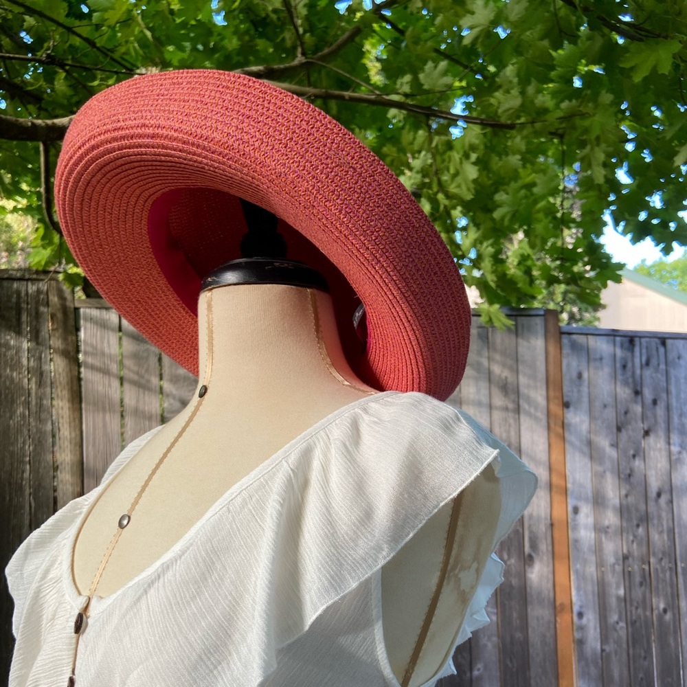 Peach pink sun hat